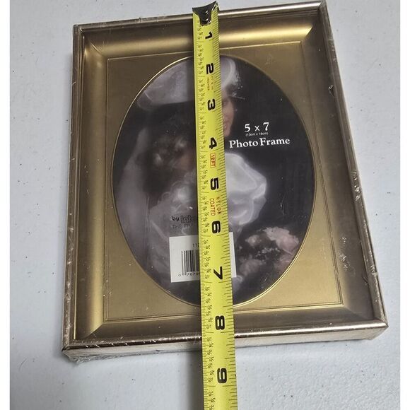 Vintage Intercraft Shadowbox Picture Frame-5x7" Oval Metal Tabletop & Wall NEW - Picture 10 of 11